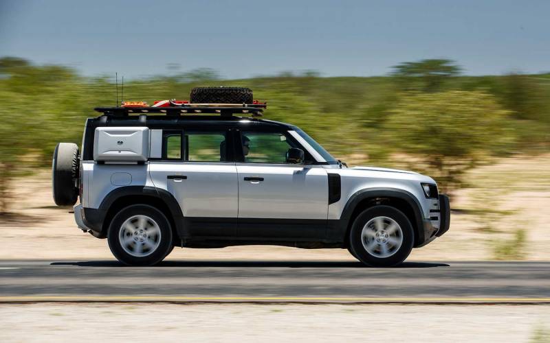 Land Rover Defender X 2020 | SUV Drive